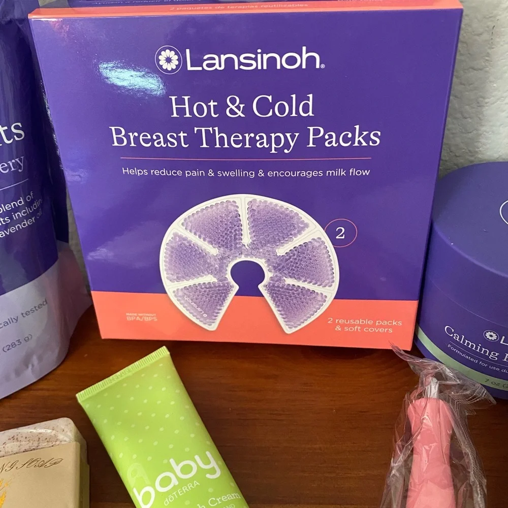Lansinoh Breast Therapy Packs and Sitz Bath Salts postpartum gift set! All new!